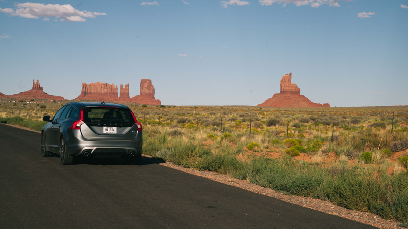 Illustration for article titled The 2017 Volvo V60 T6 R-Design Will Keep You Going